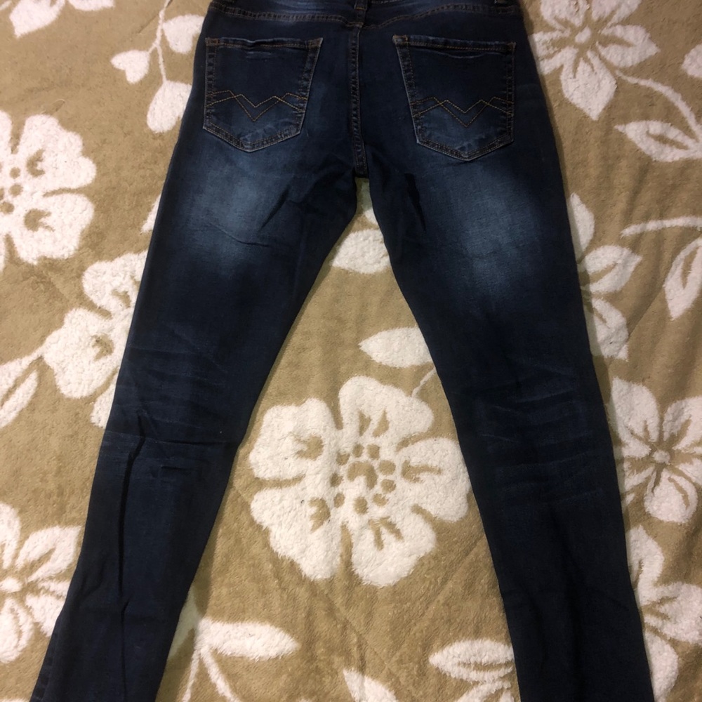 Jeans - Picture 2 of 3
